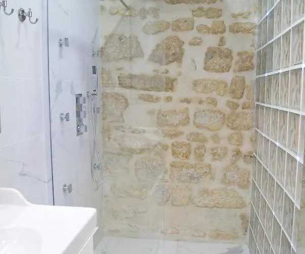 Mathilde - Authentic Saint-germain Seine Walk アパート *
