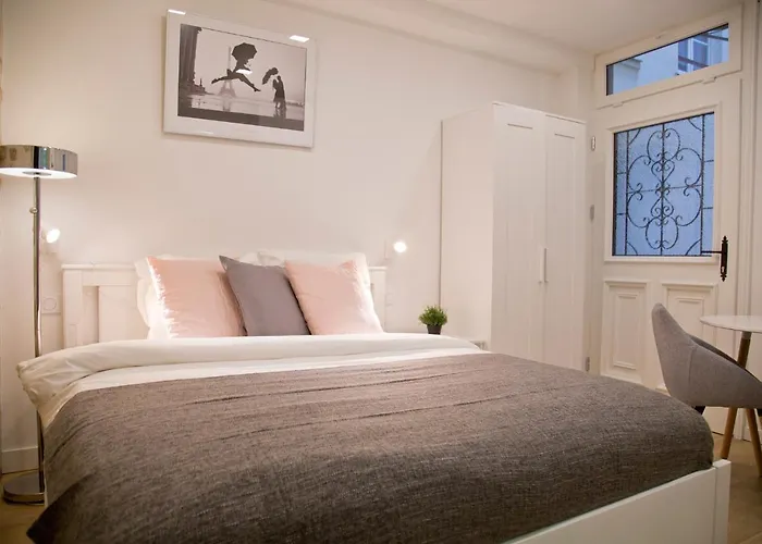 Mathilde - Authentic Saint-germain Seine Walk Lejlighed *